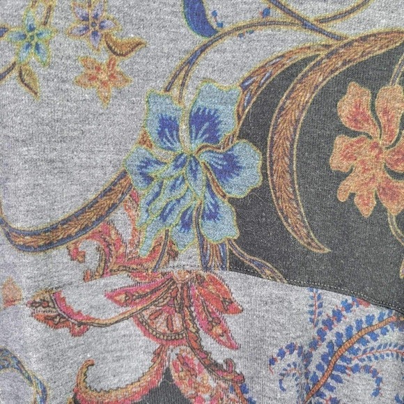 Chicos Tunic Shirt Womens 1 US M Gray Floral LS Longline Pockets Art To Wear - Picture 9 of 13